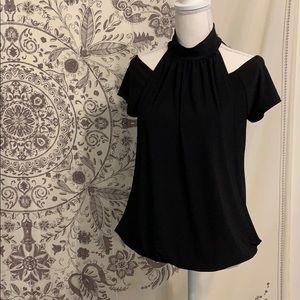 WH/BM Black Blouse